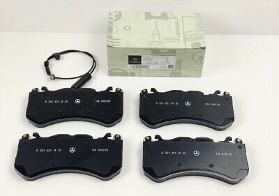High performance front brake pad set A0004203920